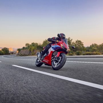 24YMHONDACBR500R