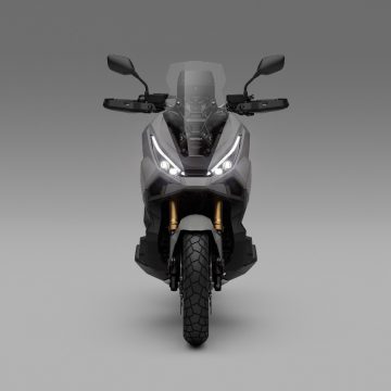 25YM Honda X-ADV