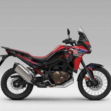 Bold new graphics and colour options for 25YM Honda CRF1100L Africa Twin models