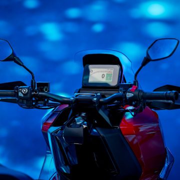 25YM Honda ADV350