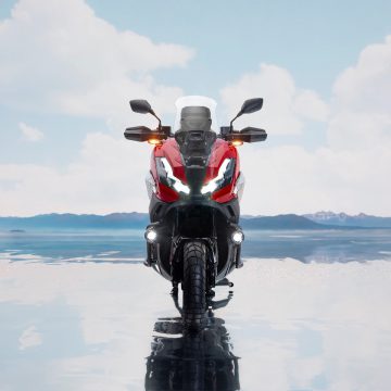 25YM Honda ADV350