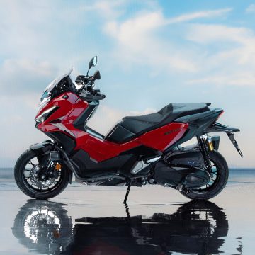 25YM Honda ADV350