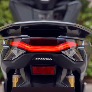 25YM Honda PCX125