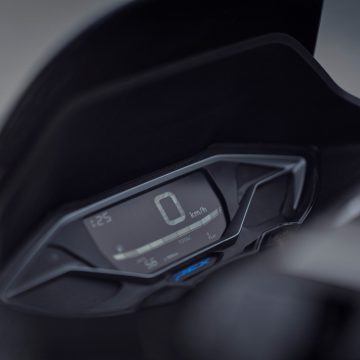 25YM Honda PCX125