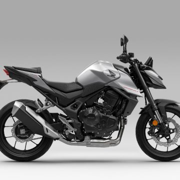 25YM Honda CB750 Hornet