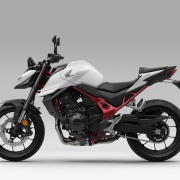 25YM Honda CB750 Hornet