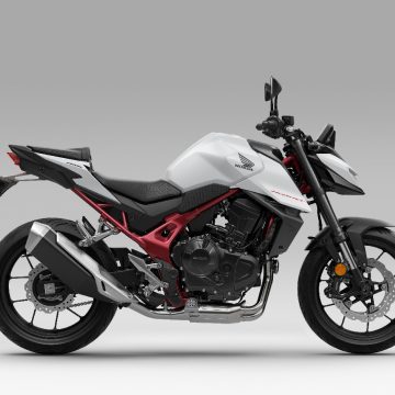 25YM Honda CB750 Hornet