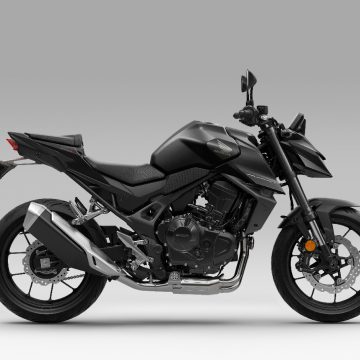 25YM Honda CB750 Hornet