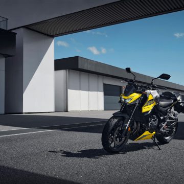 26YM Honda CB750 Hornet