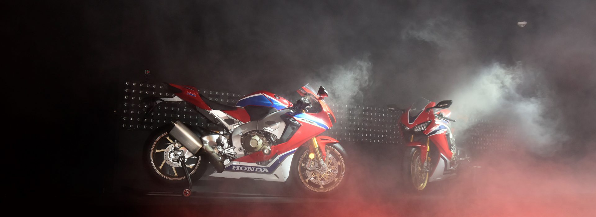 Intermot 2016 - 17YM CBR1000RR Fireblade SP/SP2