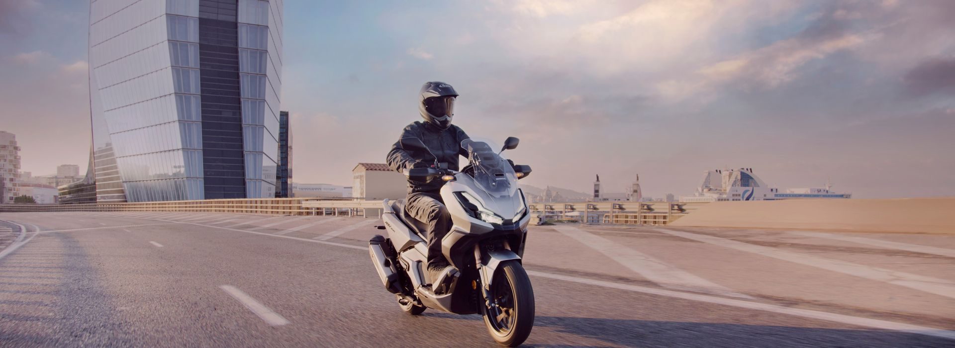 22YM HONDA ADV350