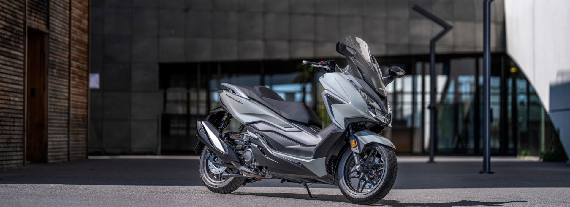 21YM HONDA FORZA 350